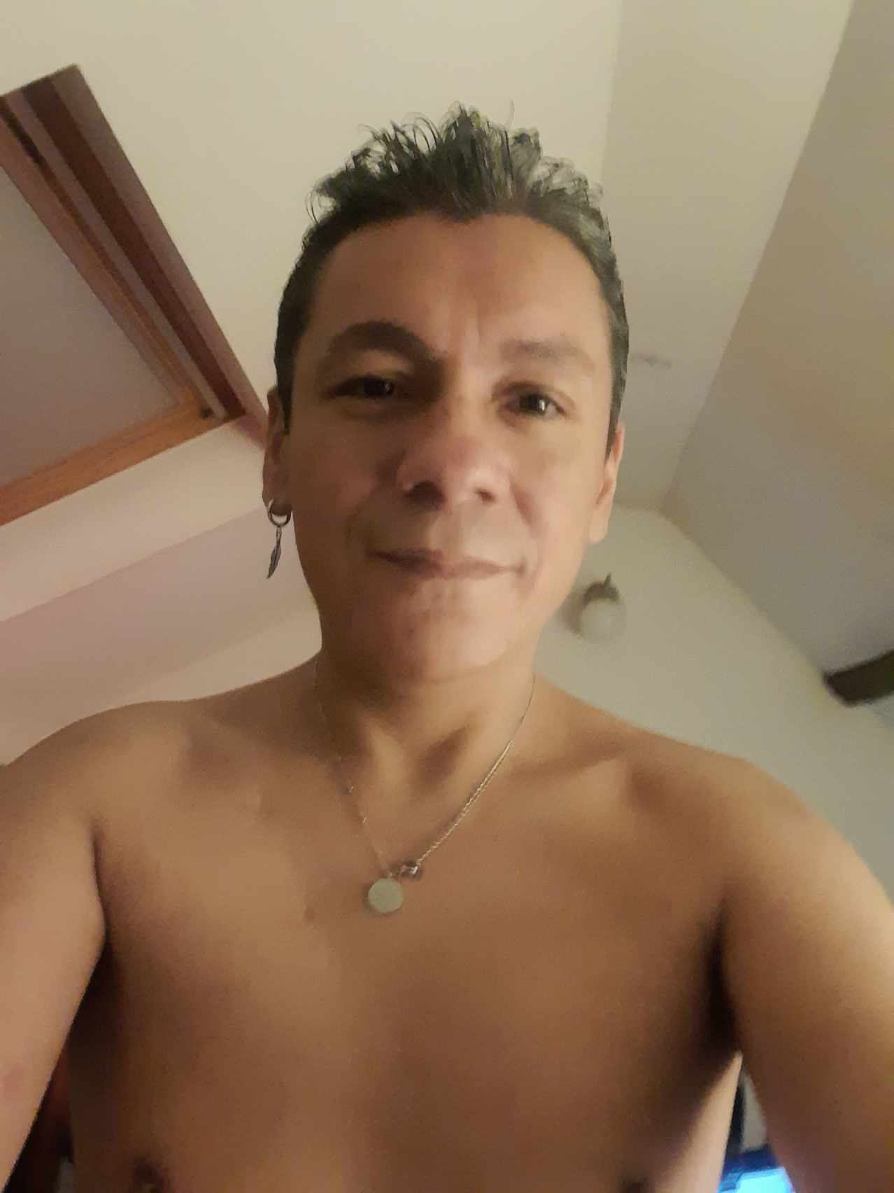Franco - Aramon - Gard | Rencontre gay
