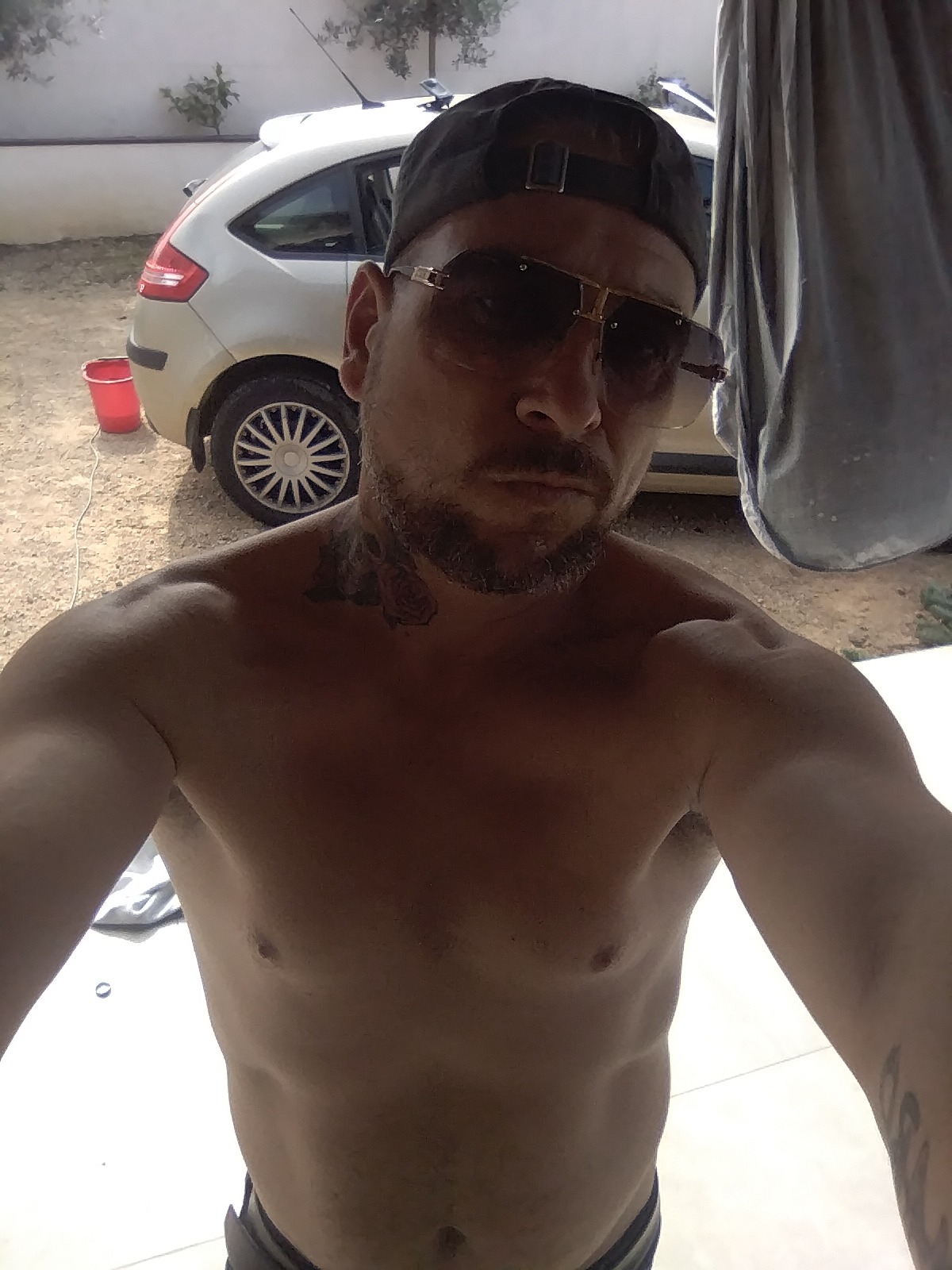 Alper - Ols-et-Rinhodes - Aveyron | Rencontre gay